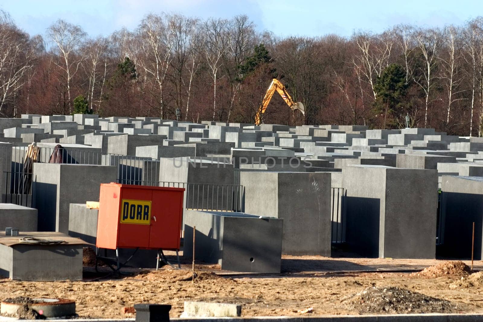 Holocaust Memorial 01