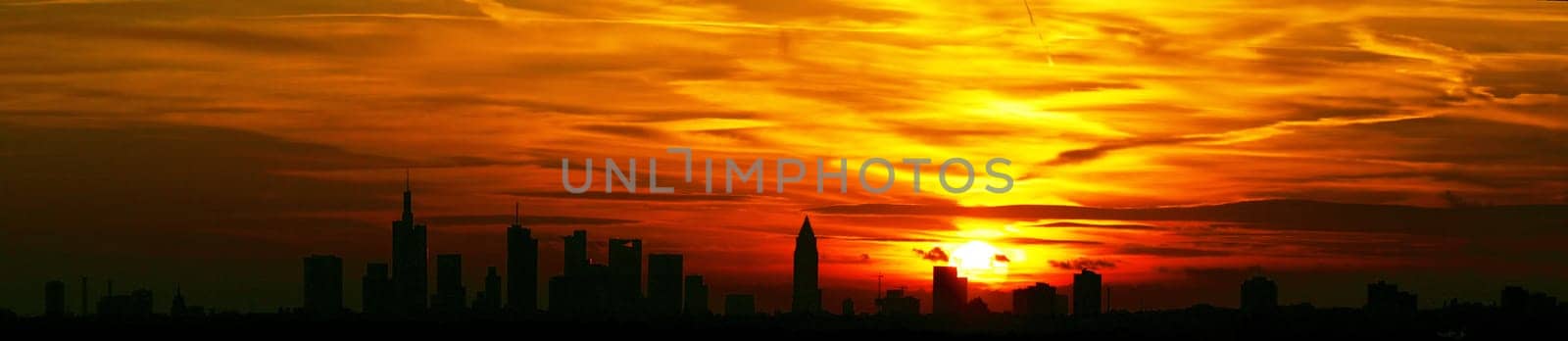 Sunset over Frankfurt am Main. Panorama of 6 individual images. Wanted to do a DRI,but unfortunately the sun went down too fast and I was too slow. The houses in the foreground have been brightened up a bit. Colors of the sky are original  )