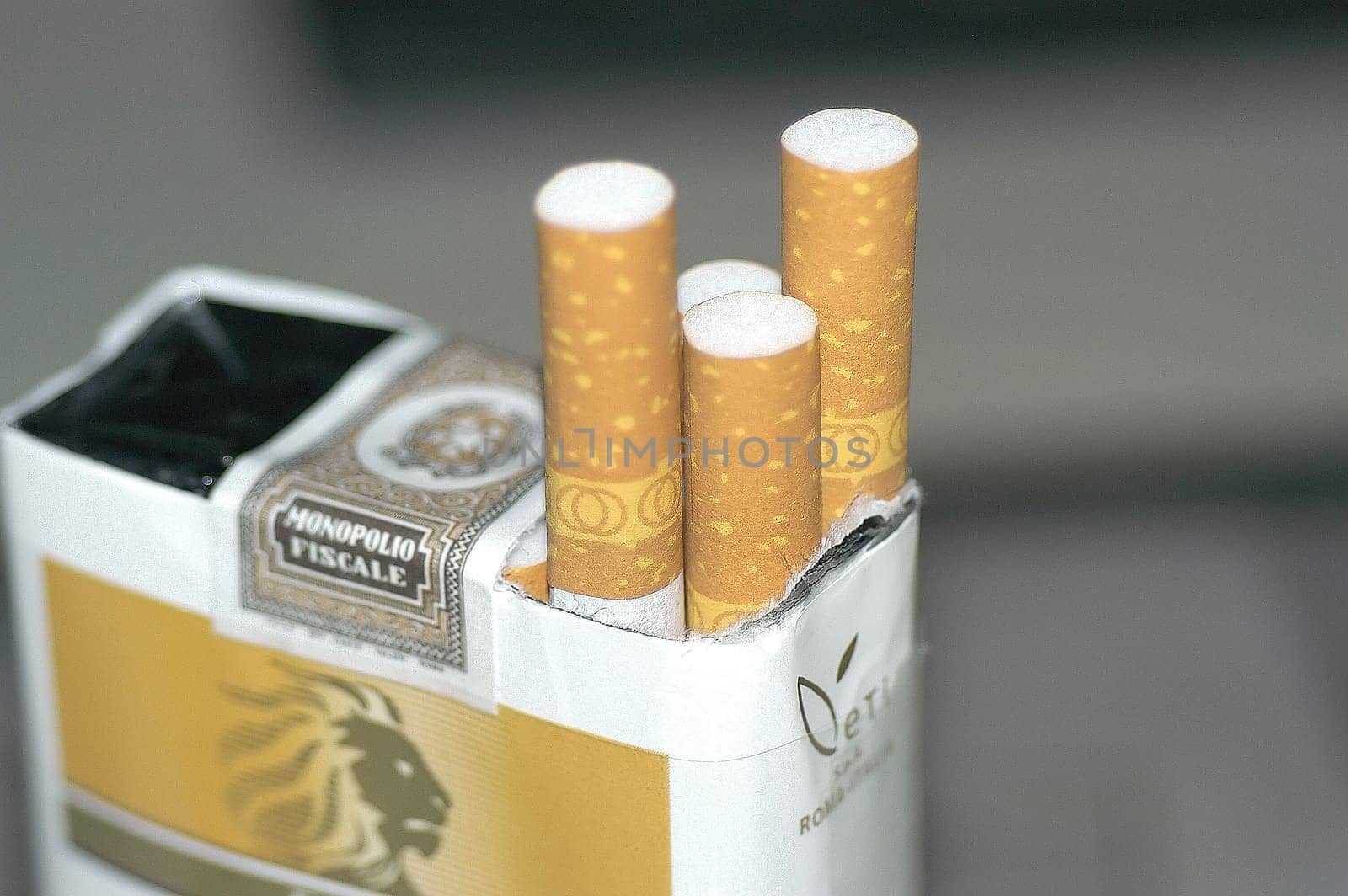 Cigarettes 4