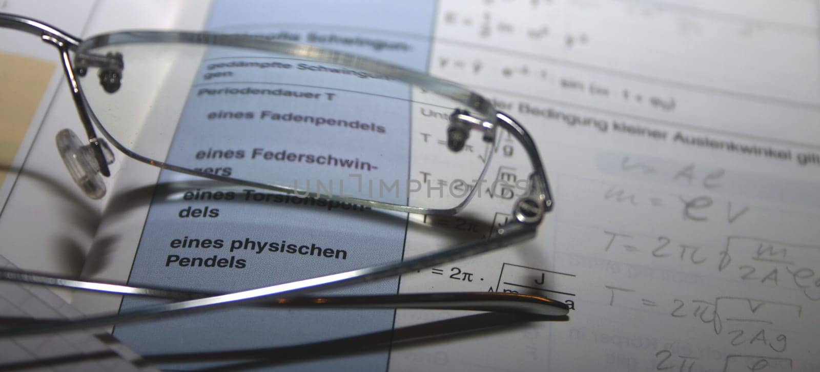... Physics advanced course ...
