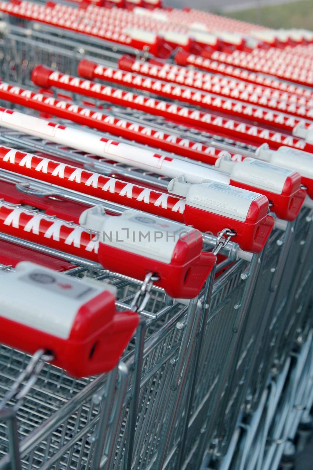 Shopping trolley