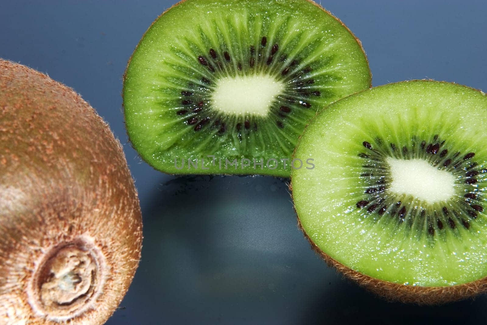 Kiwi 04