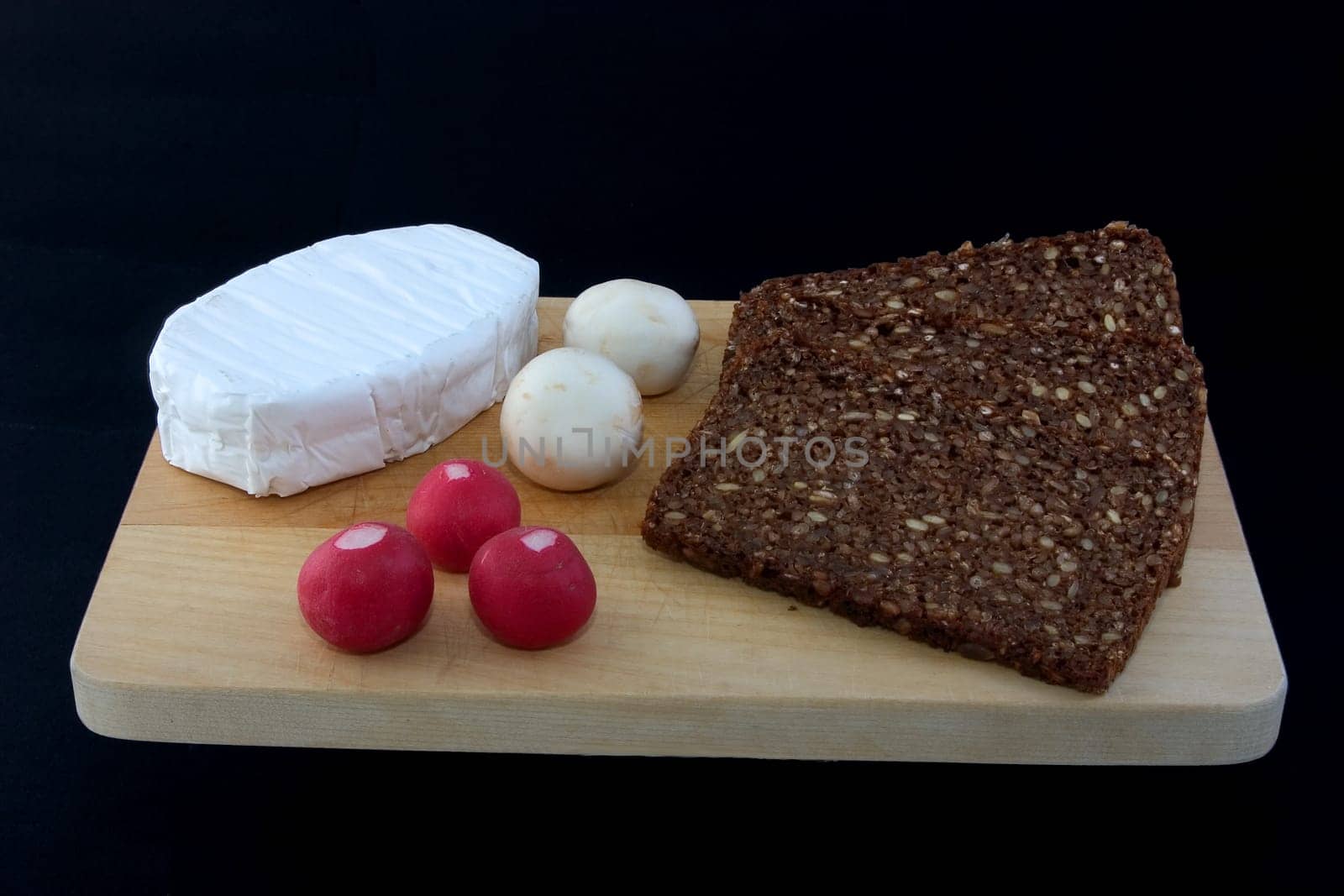 Black bread 03