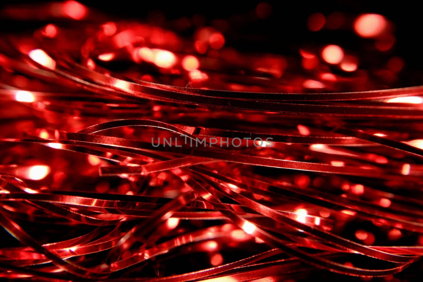 Tinsel 1