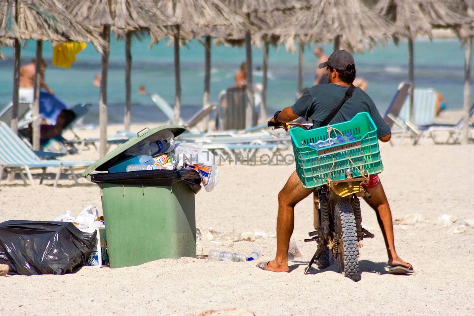 Crete - beach litter