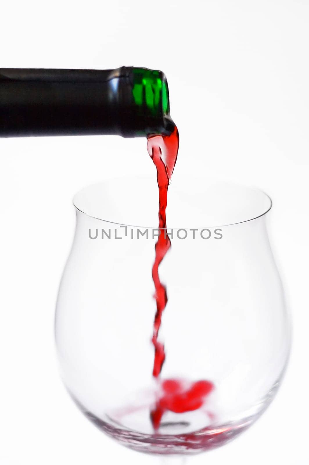 Pouring wine I-a