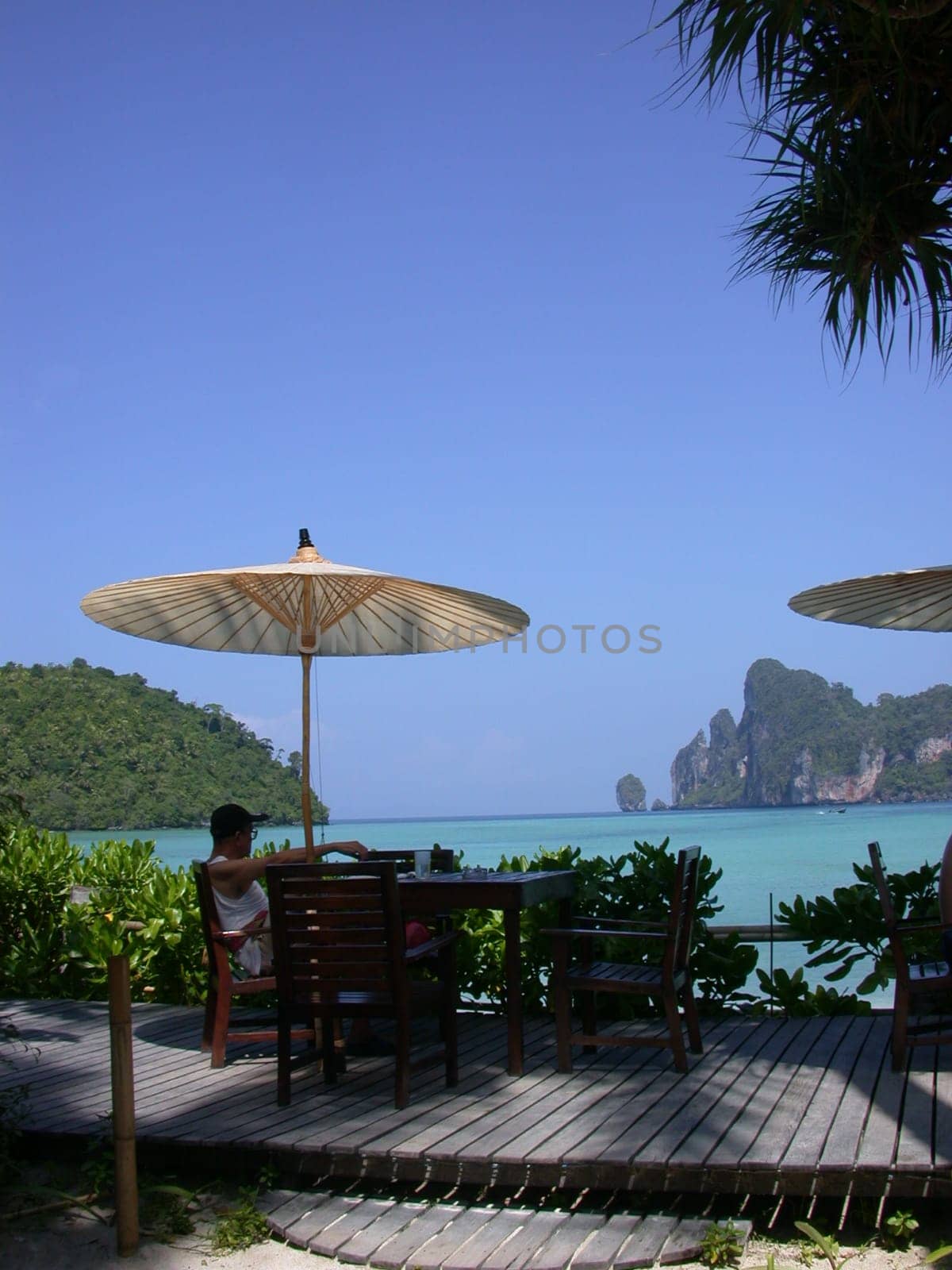 PhiPhi Island