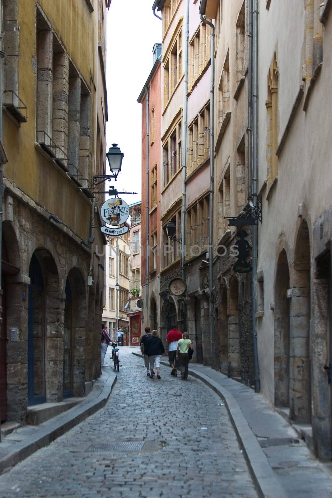 Lyoner Gasse 01