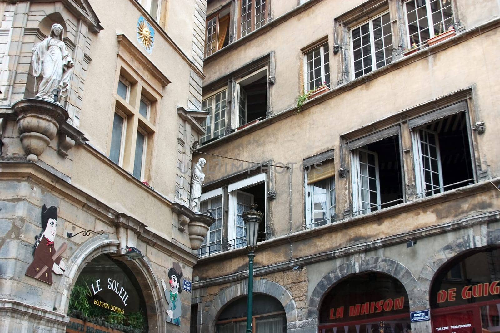 Lyoner Gasse 05