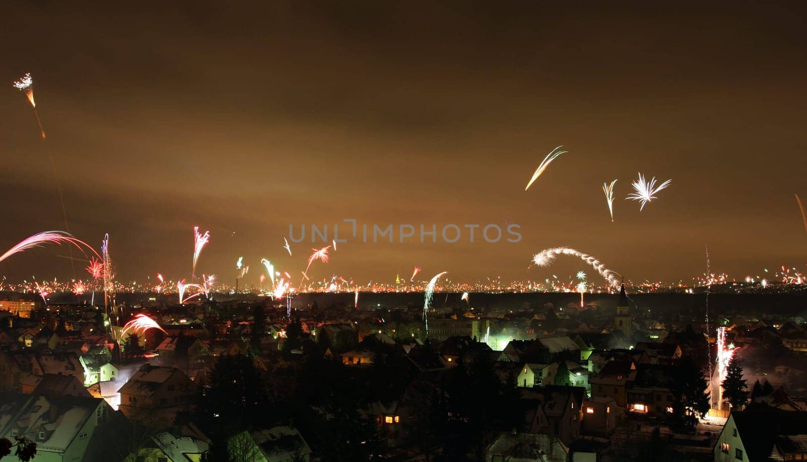 New Year's Eve 2005 - 2006  After a few beers and champagne I put it on the balcony with the cam and held on it. Frankfurt am Main can be seen in the background.   Happy New Year!!!!!!!!!