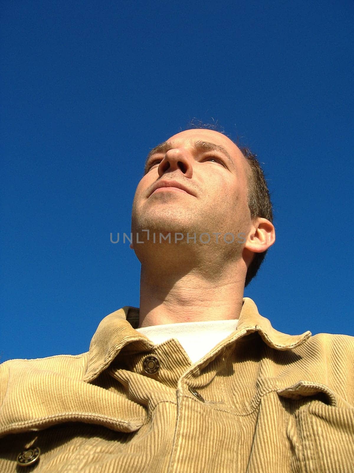 Selfshot. I'm not snooty,just found the picture kind of funny -)