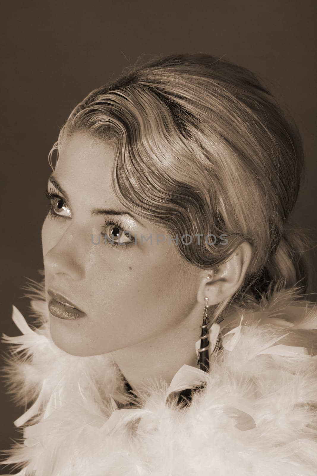 Portrait photo of a woman dressed in the style of the 20s