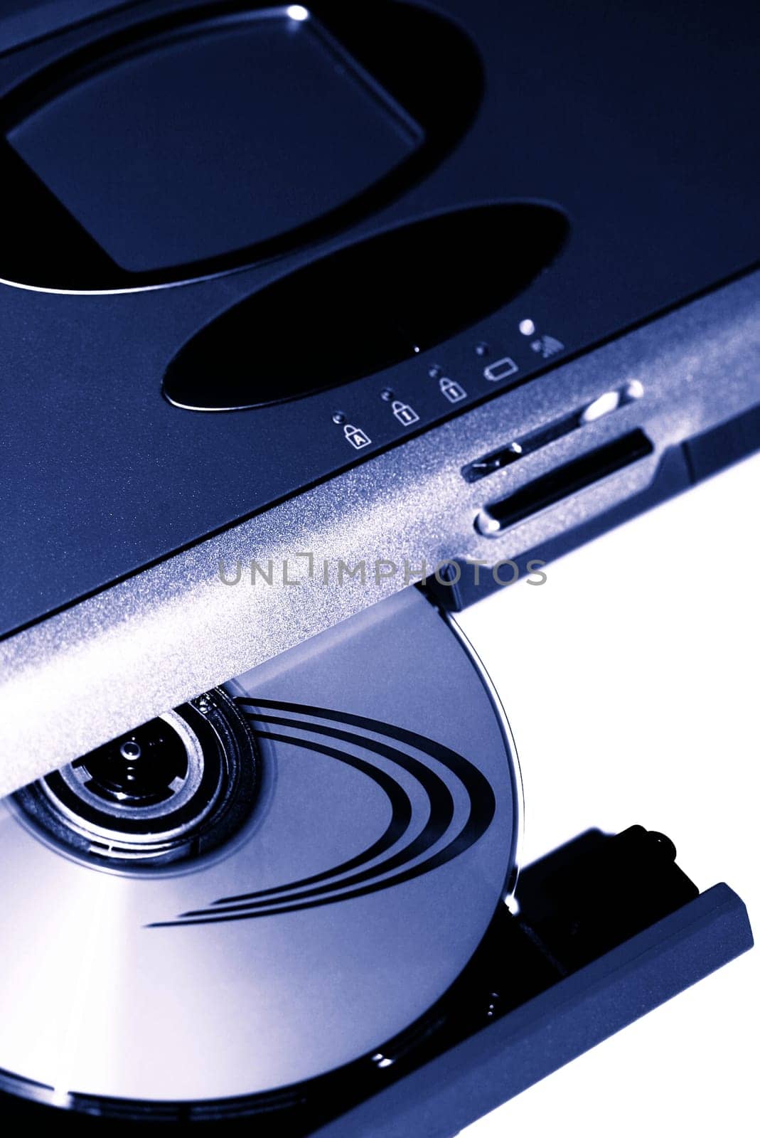 CD slot