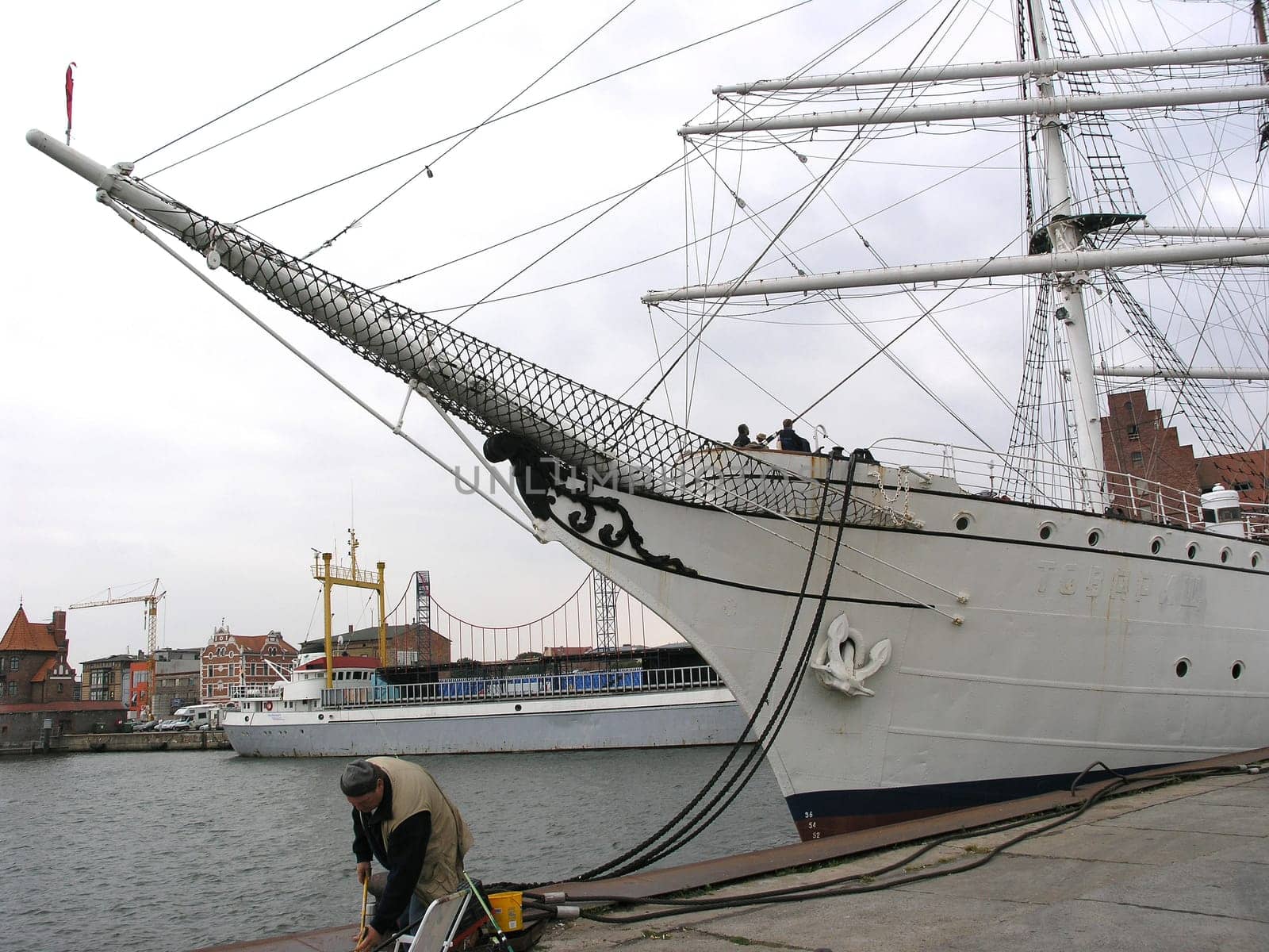 Gorch Fock,Hafen Stralsund 3264 x 2448 pixels Shutter speed: 1/100 Aperture: 2.5 Focal Length: 7.1