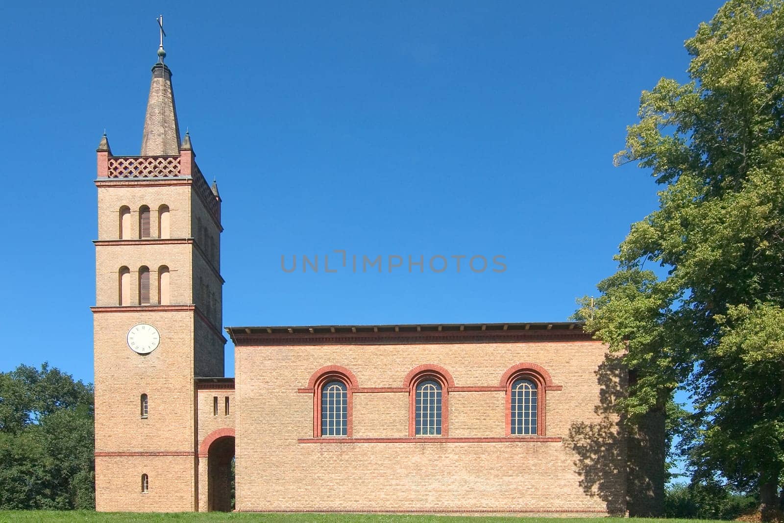 Dorfkirche 10