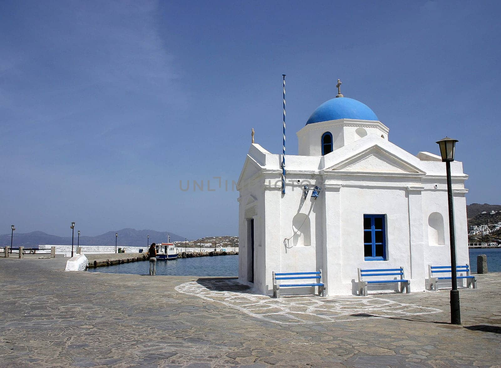 Blue and white idyll in the port of Mykonos.