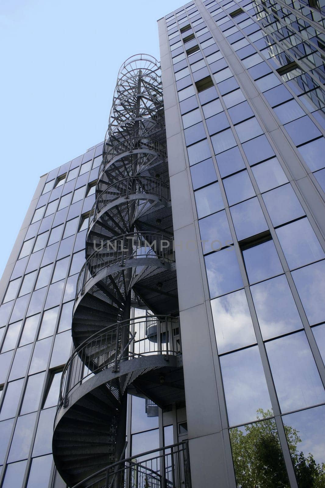 Office building in Frankfurt Niederrad
