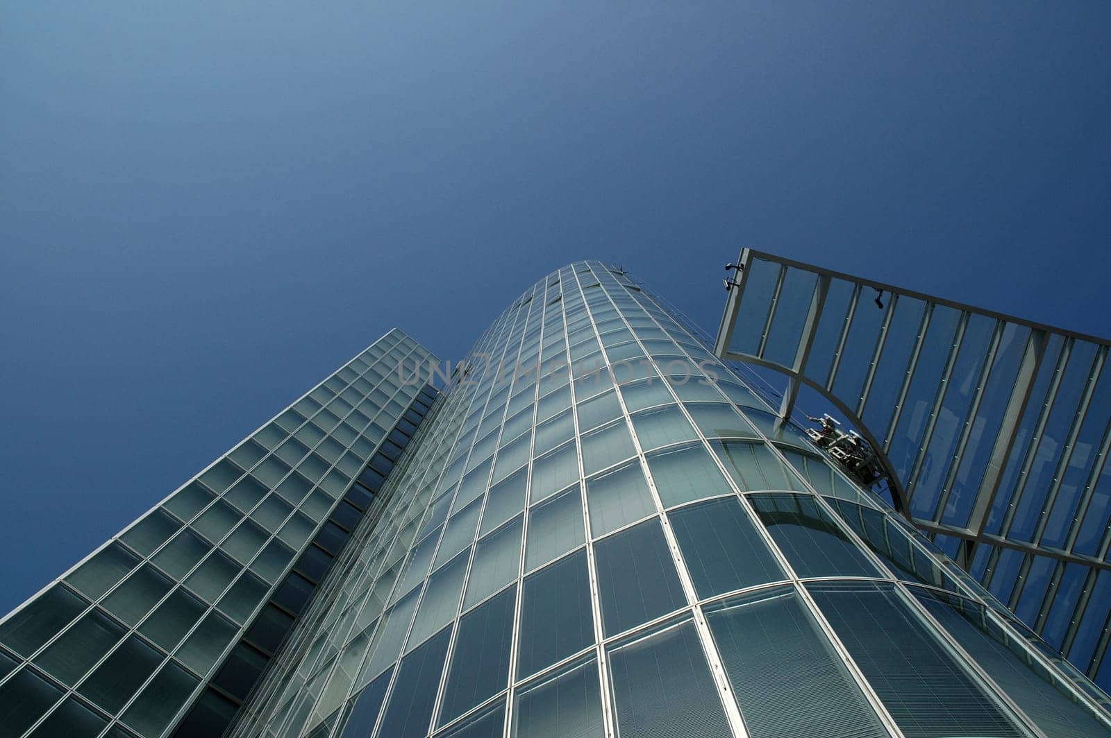 New high-rise building in Dusseldorf