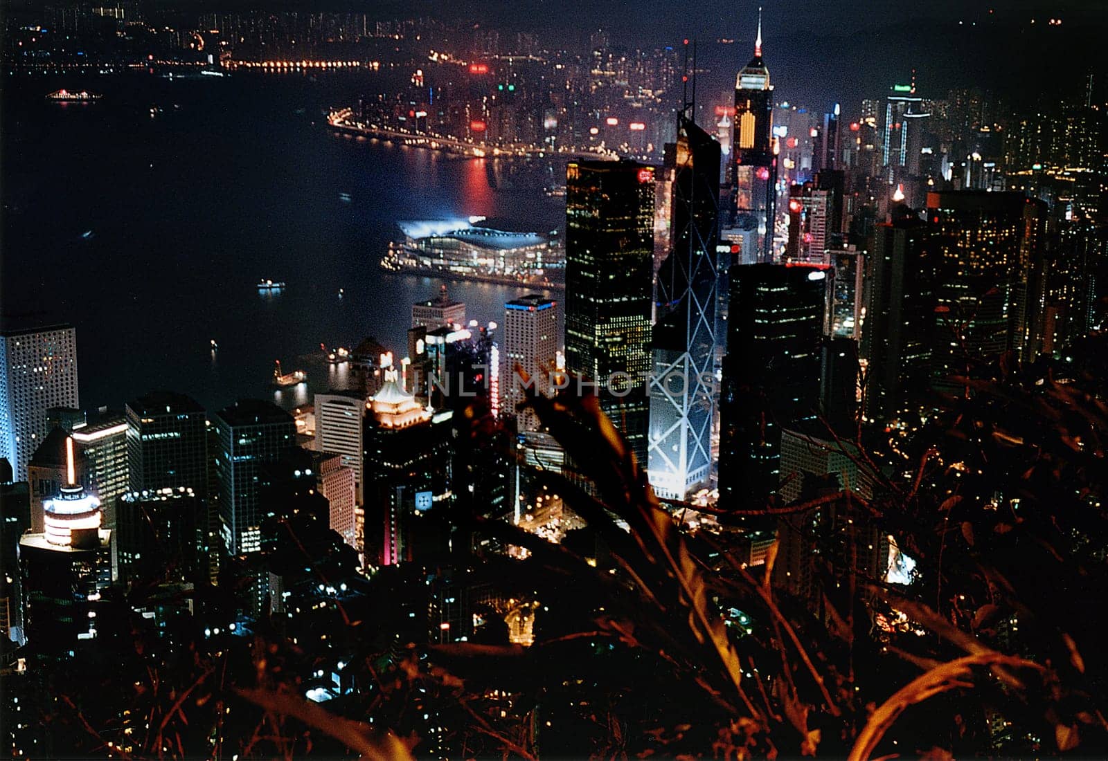 Hongkong by night