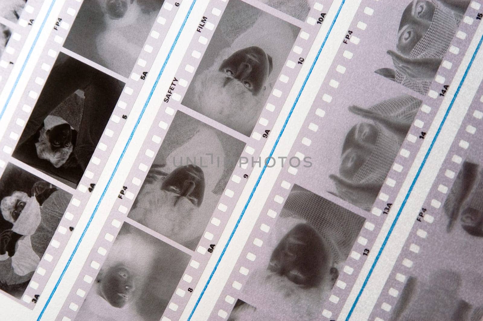 Filmstrip 02