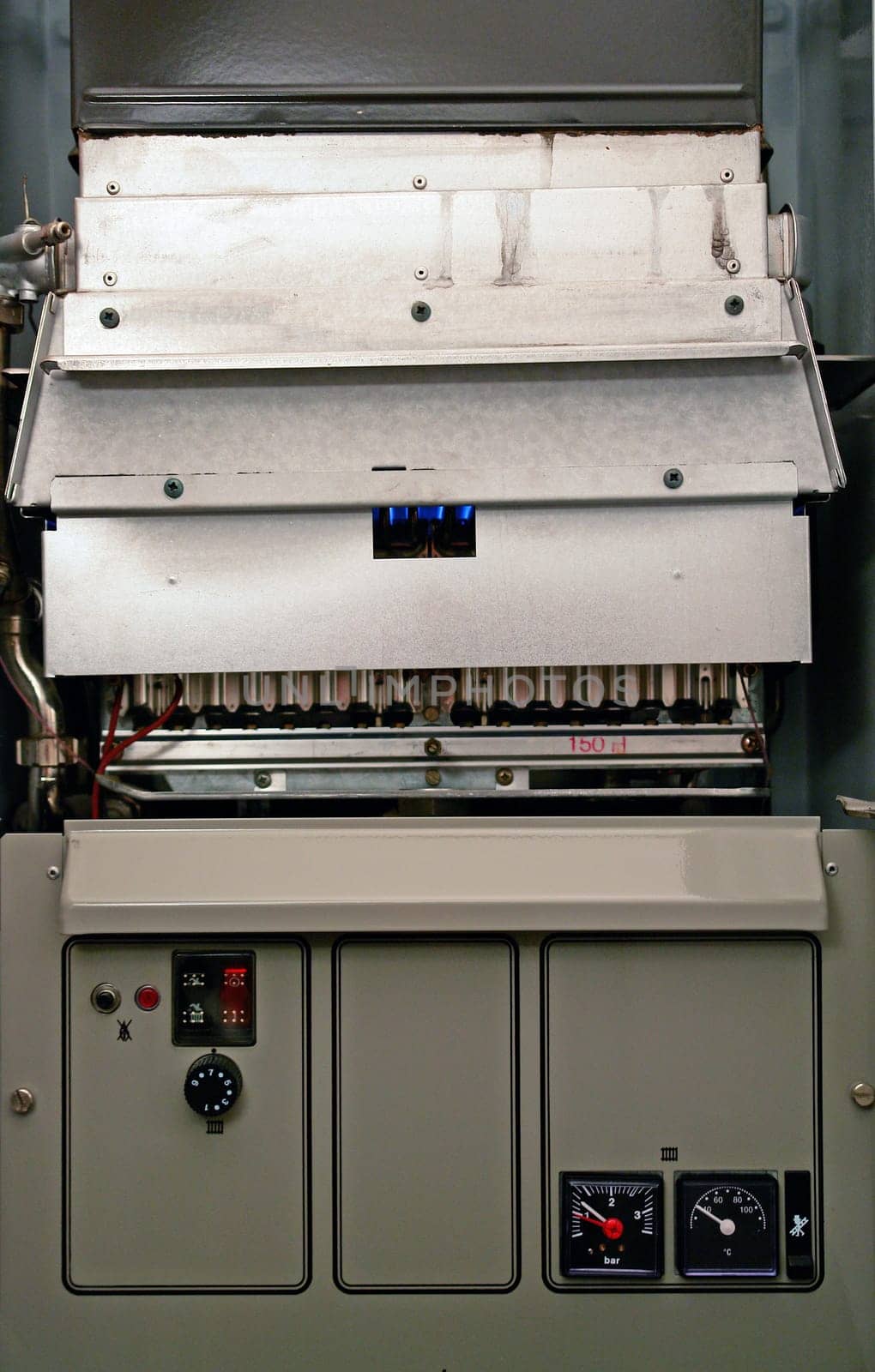 Gas boiler