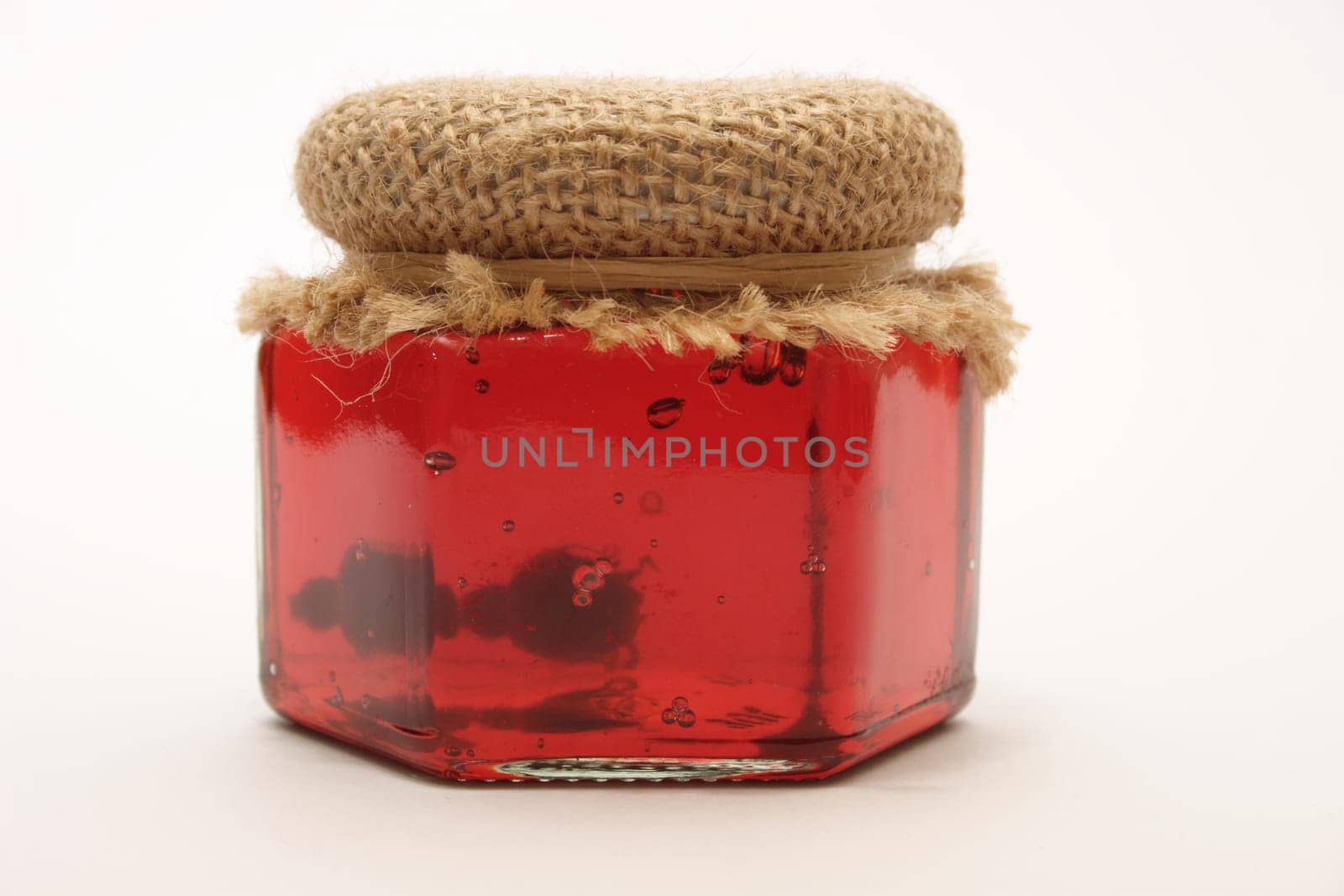 Jelly in red
