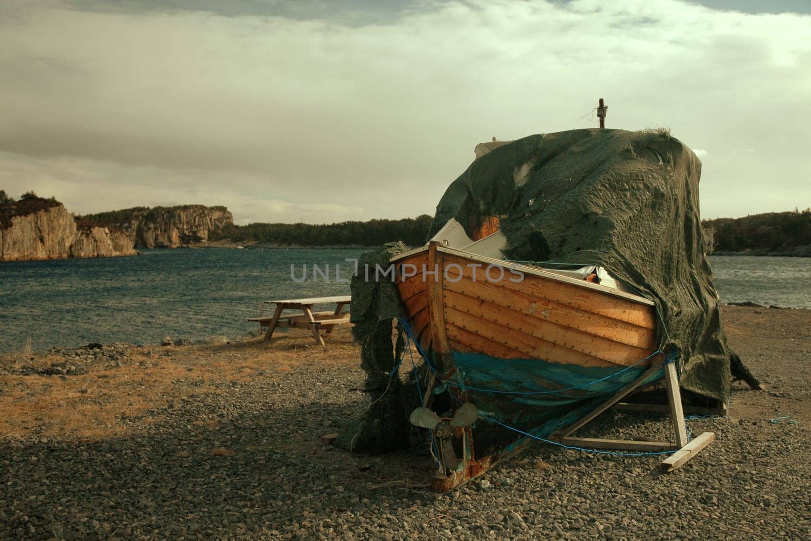 Yes,that's what it looked like in most bays. The boats were packed,although there was already a lot of storm damage and the season will probably come a little later this year.