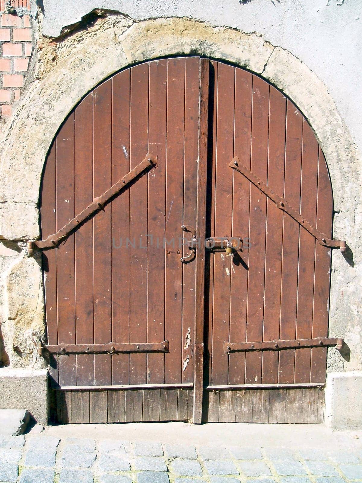 Gate