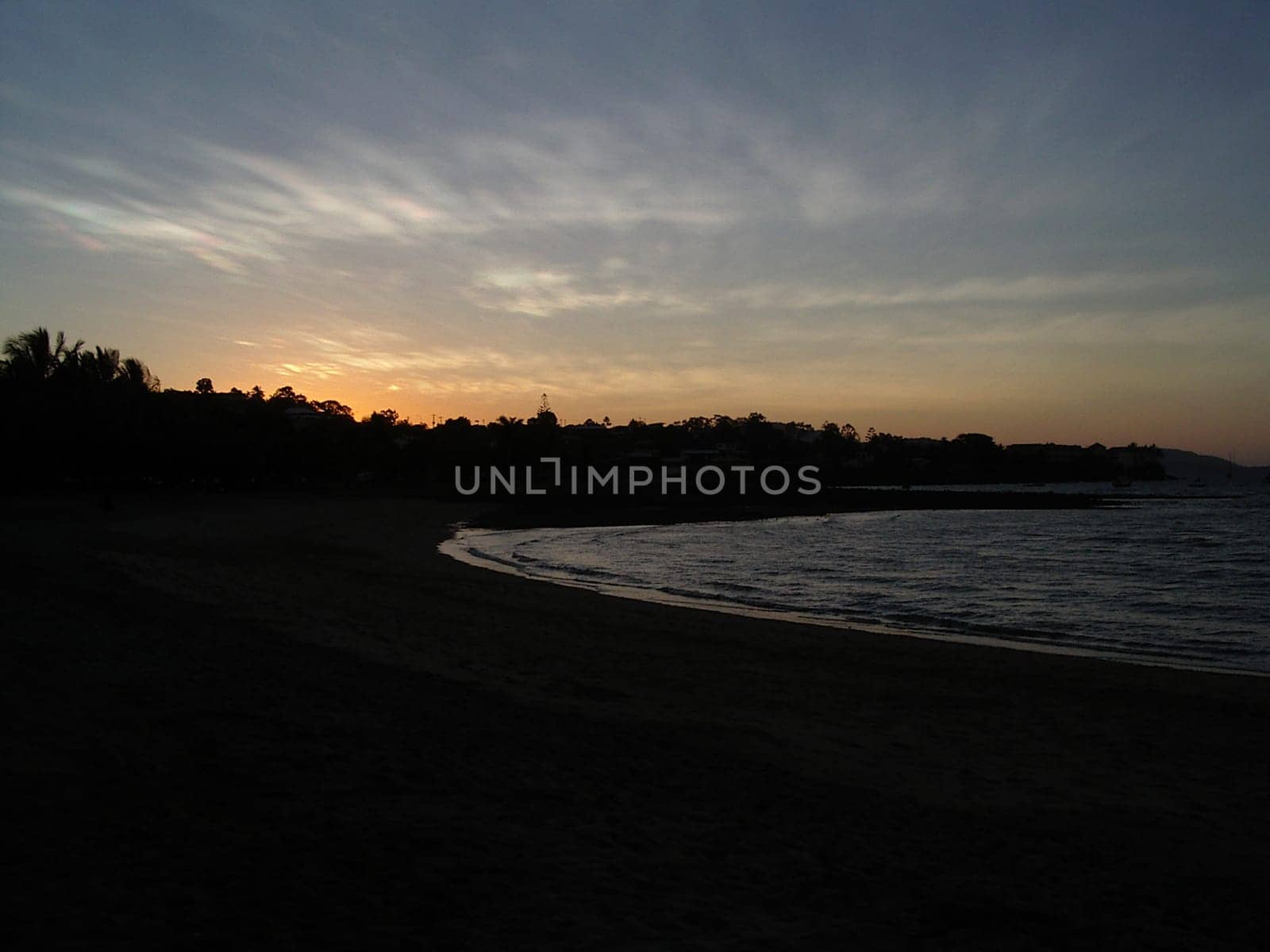 sunset or (sunset beach) or (sunset nature) or (sunset skyline)