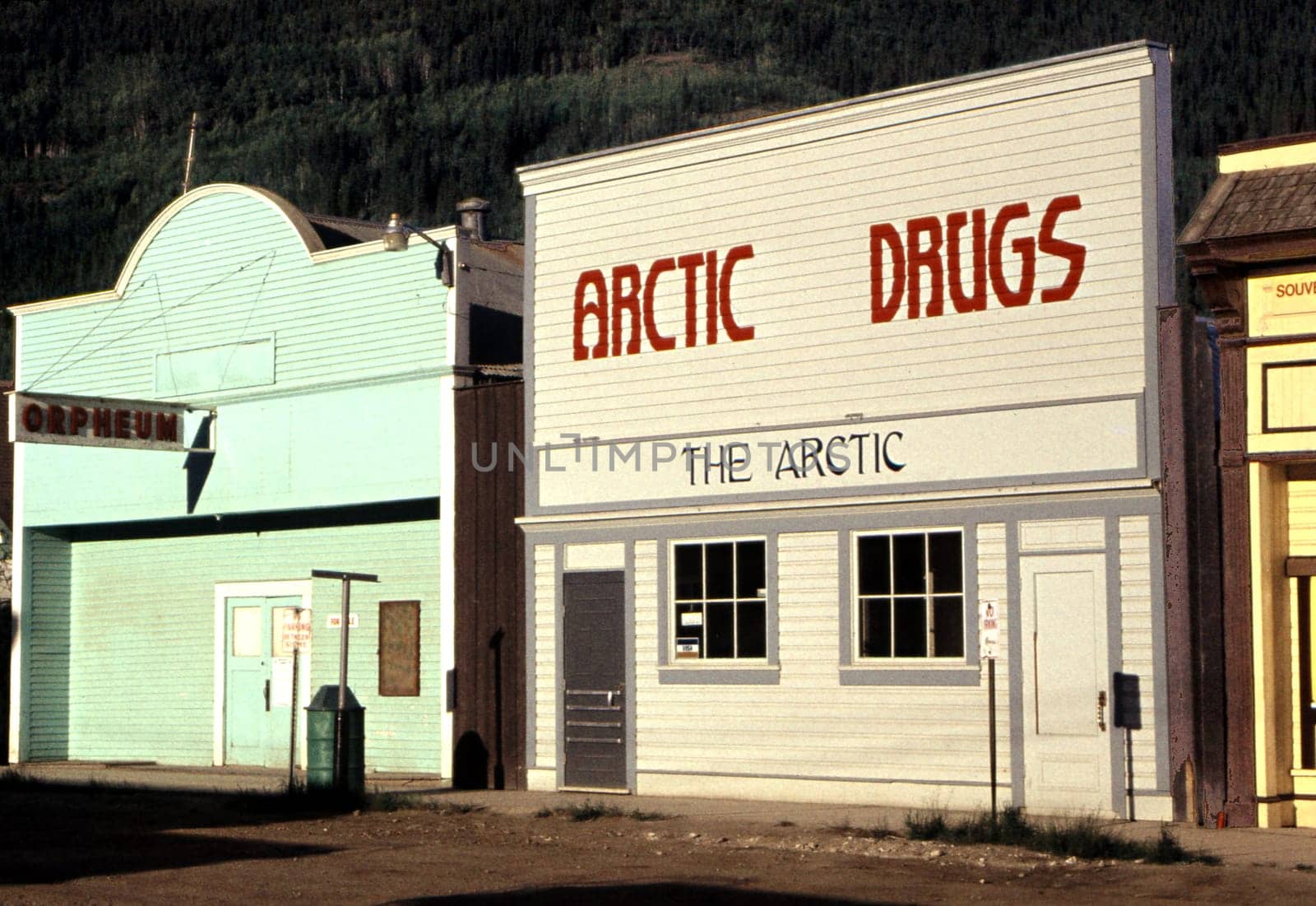 ----Scan of Dia-I have lightened the background a bit---- Inuvik is the last and northernmost town on the American continent that can be reached by car on public roads. It is/was an Eskimo settlement before