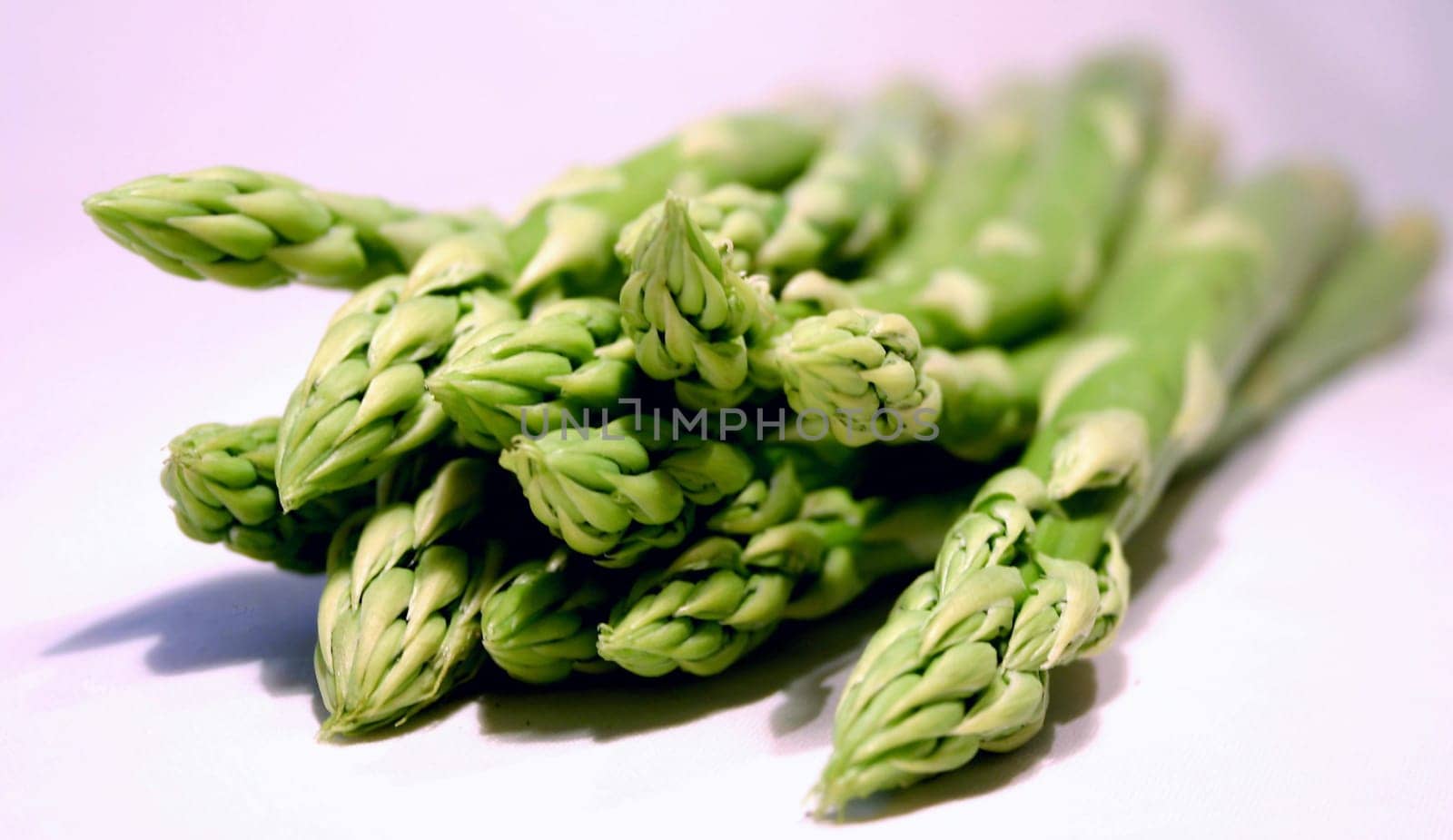 Green asparagus 2