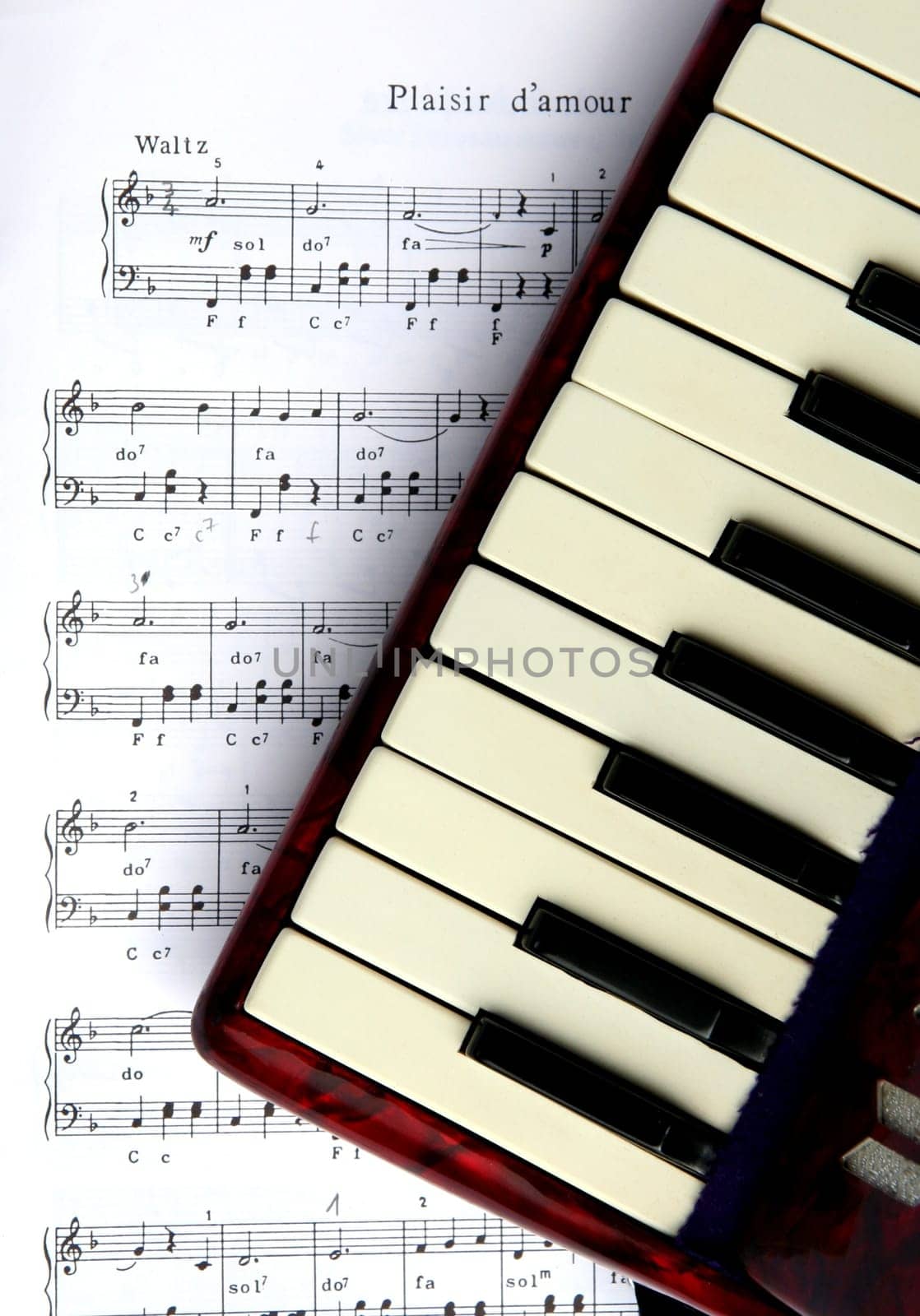 music or (music listen) or (music make) or (music play)