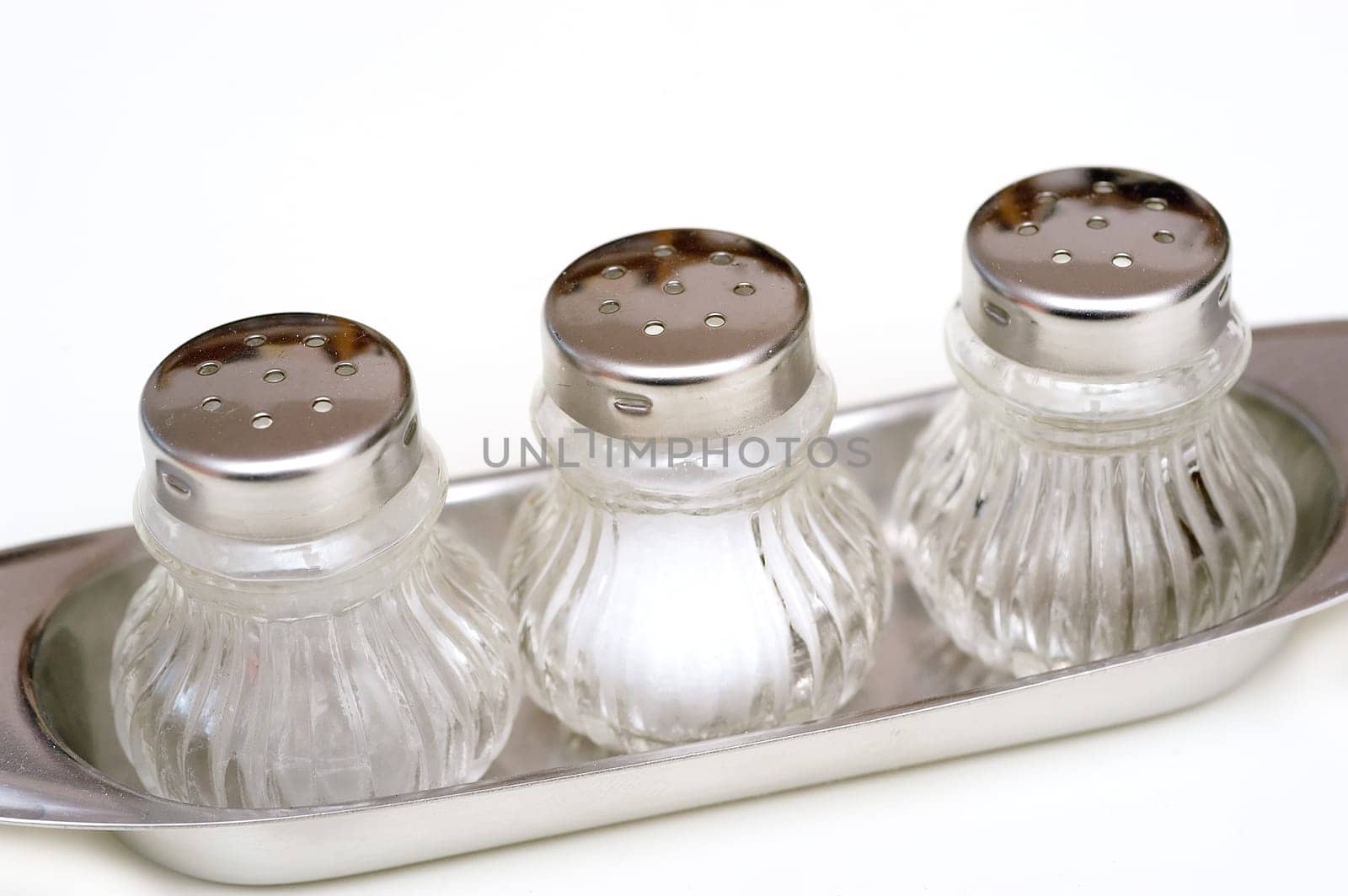 Salt and pepper 01