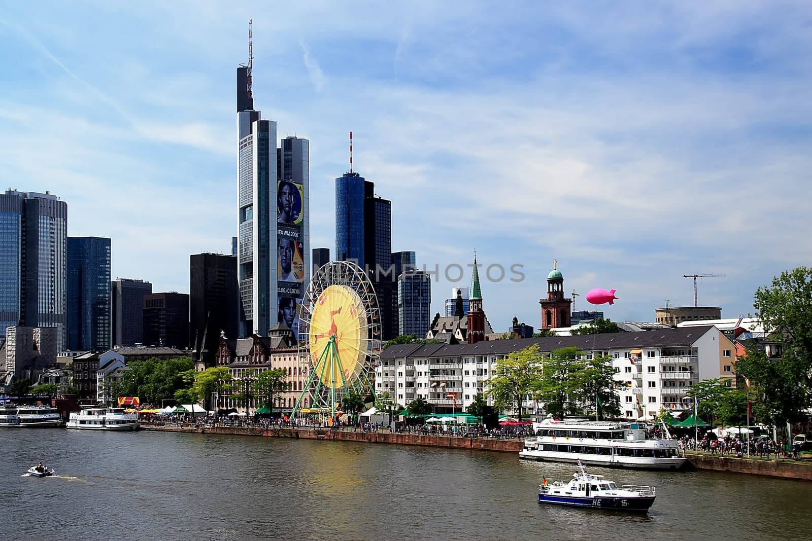 The banks of the Main during the World Cup