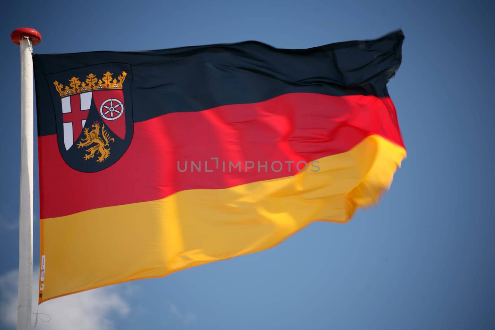 Flag of the German state of Rhineland-Palatinate