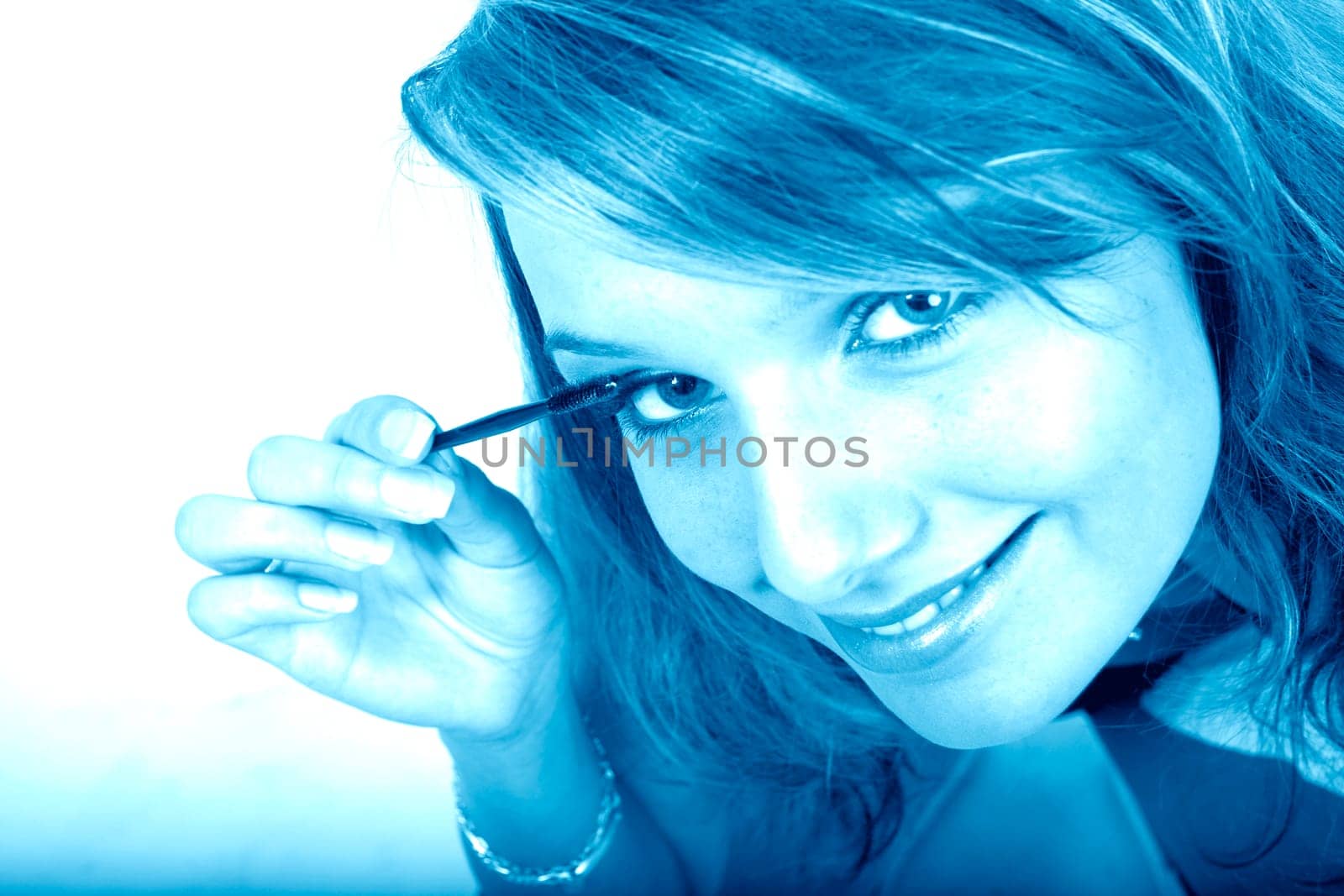 Eyelashes in curl