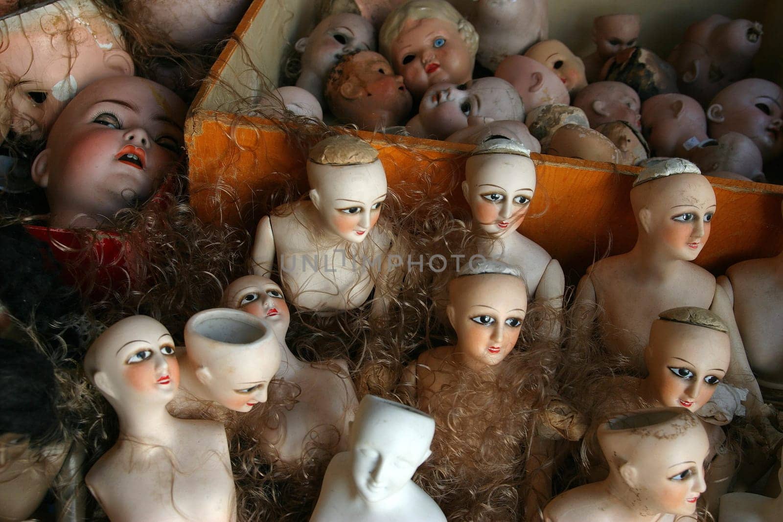 Puppet box
