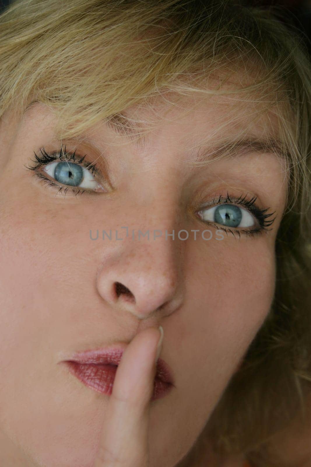 Pssssst