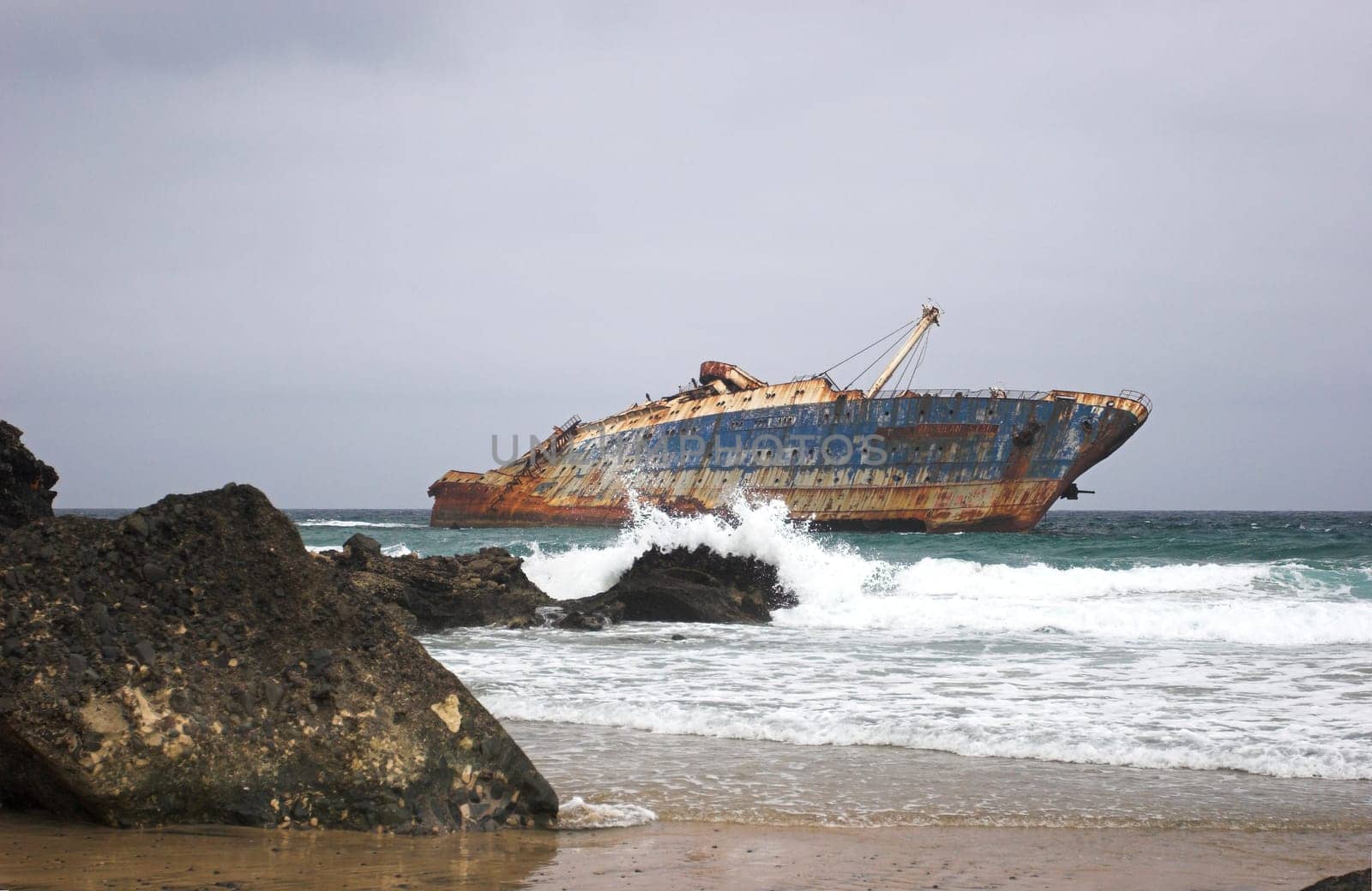 The SS America was a passenger ship built for the United States Lines,intended for traffic on the North Atlantic route. In 1994,she tore herself off the lines of her tugboat during a storm off the Canary Islands and was stranded for two days