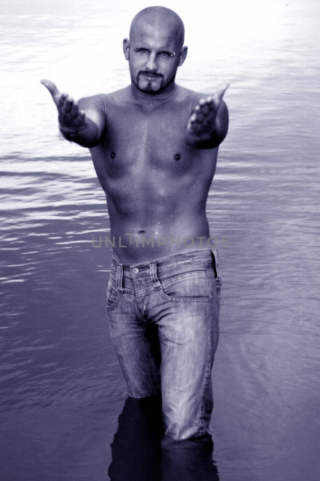 Come 2 me