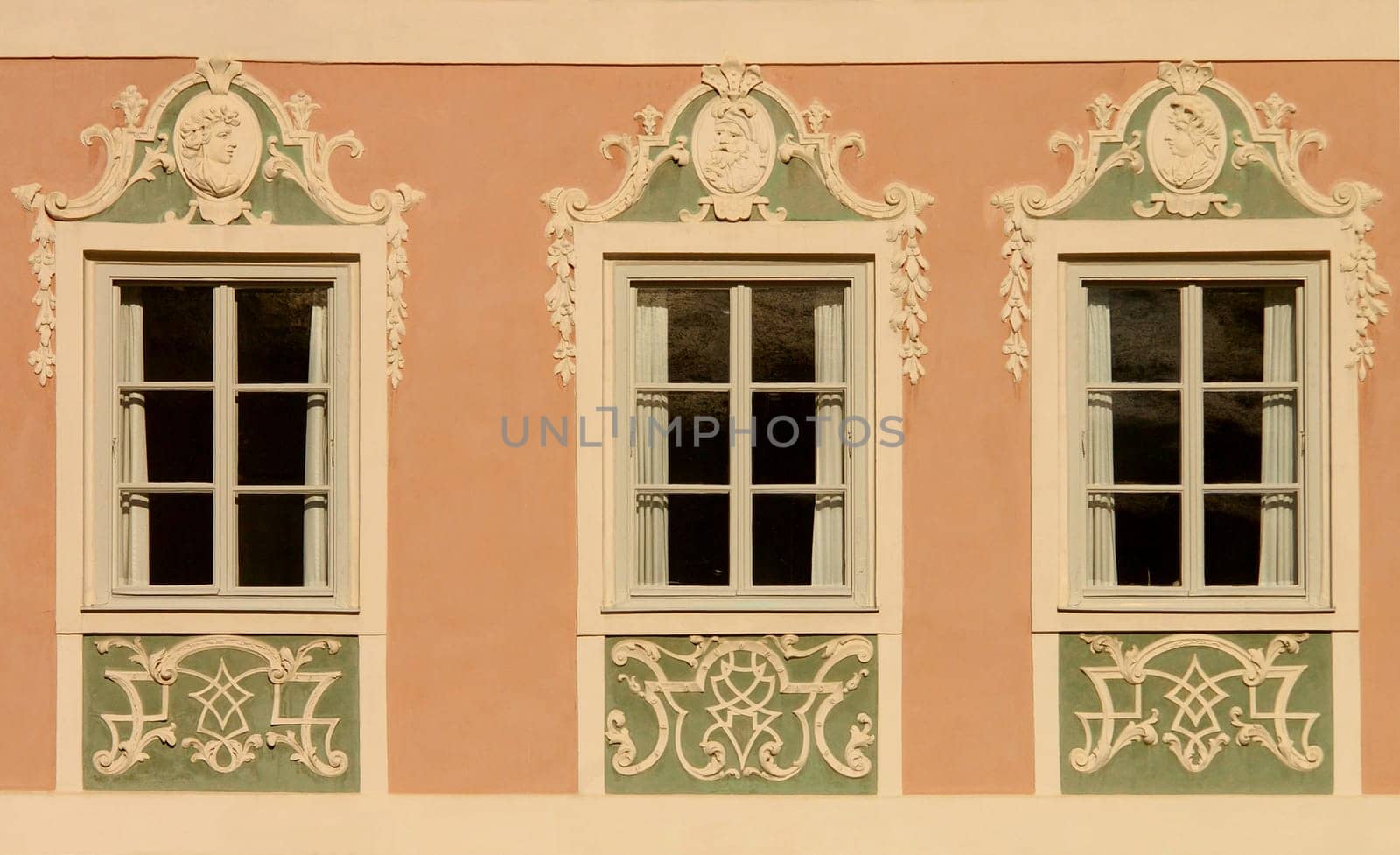 Majesty windows