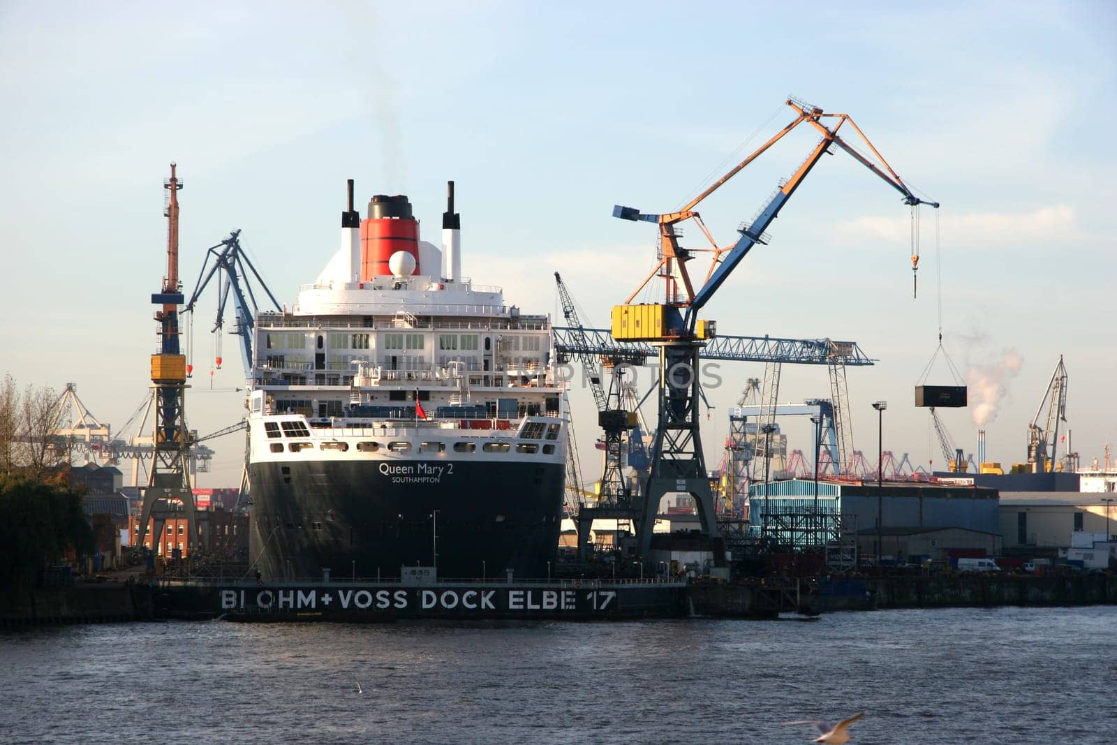 Dry dock