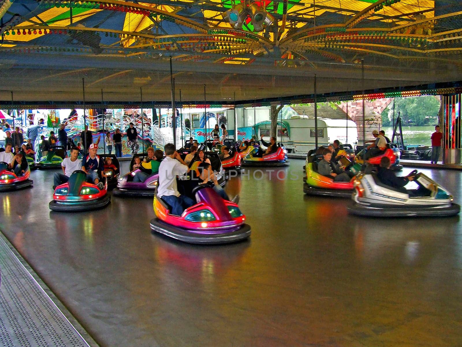 Bumper car