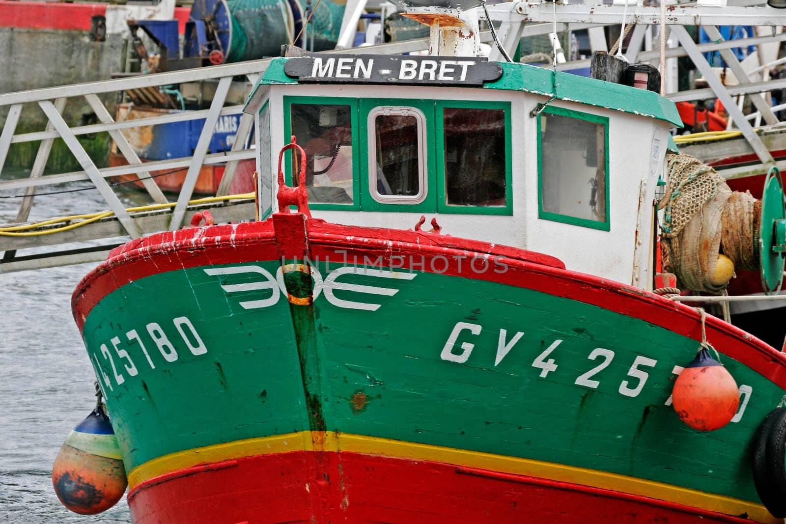 Loctudy,At the harbour,green boat,green boat