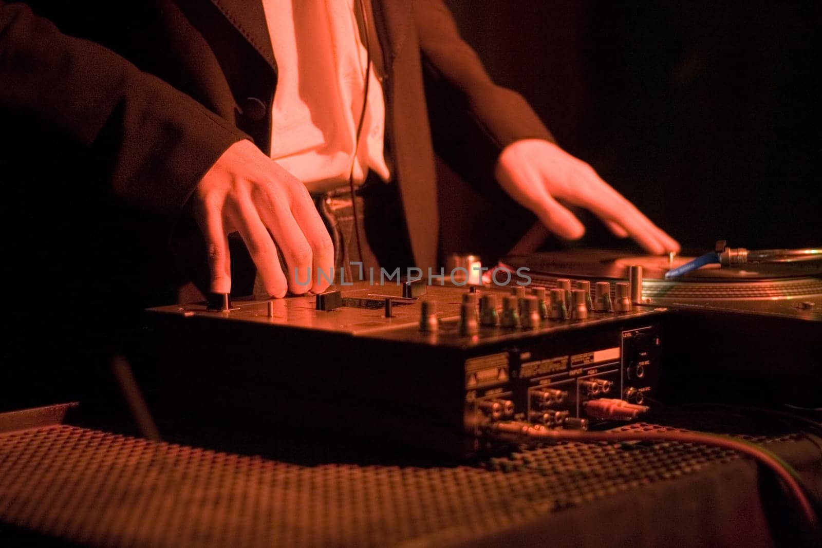 Disc jockey