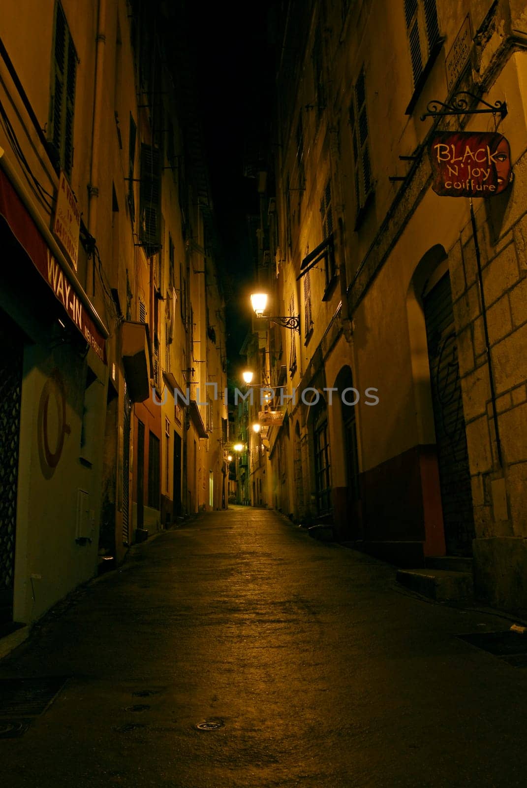 Nice's alleys