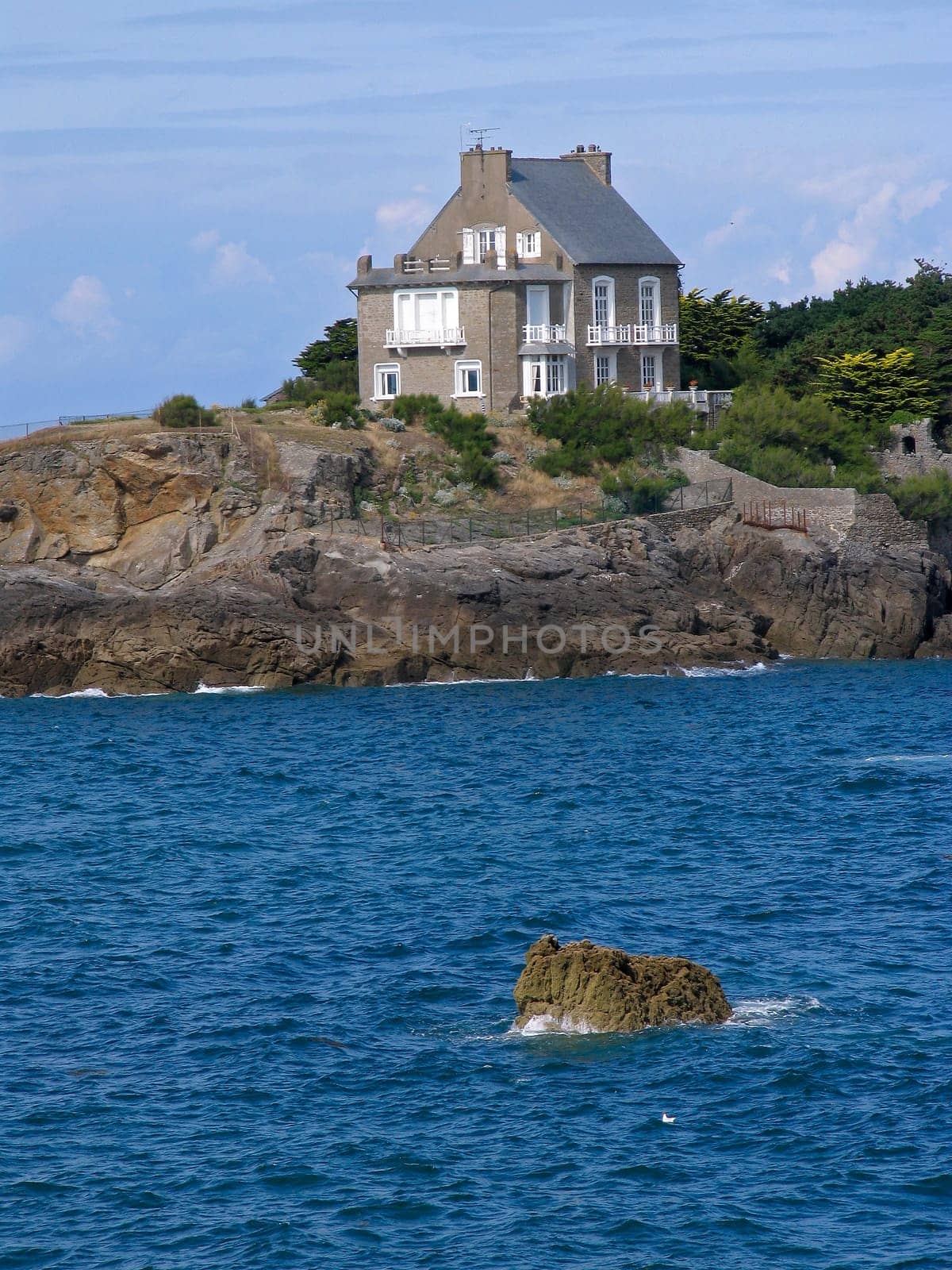 Rothéneuf,house by the sea