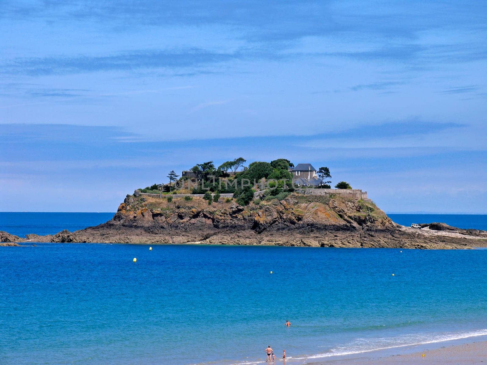 Anse du Guesclin,Pointe du Grouin
