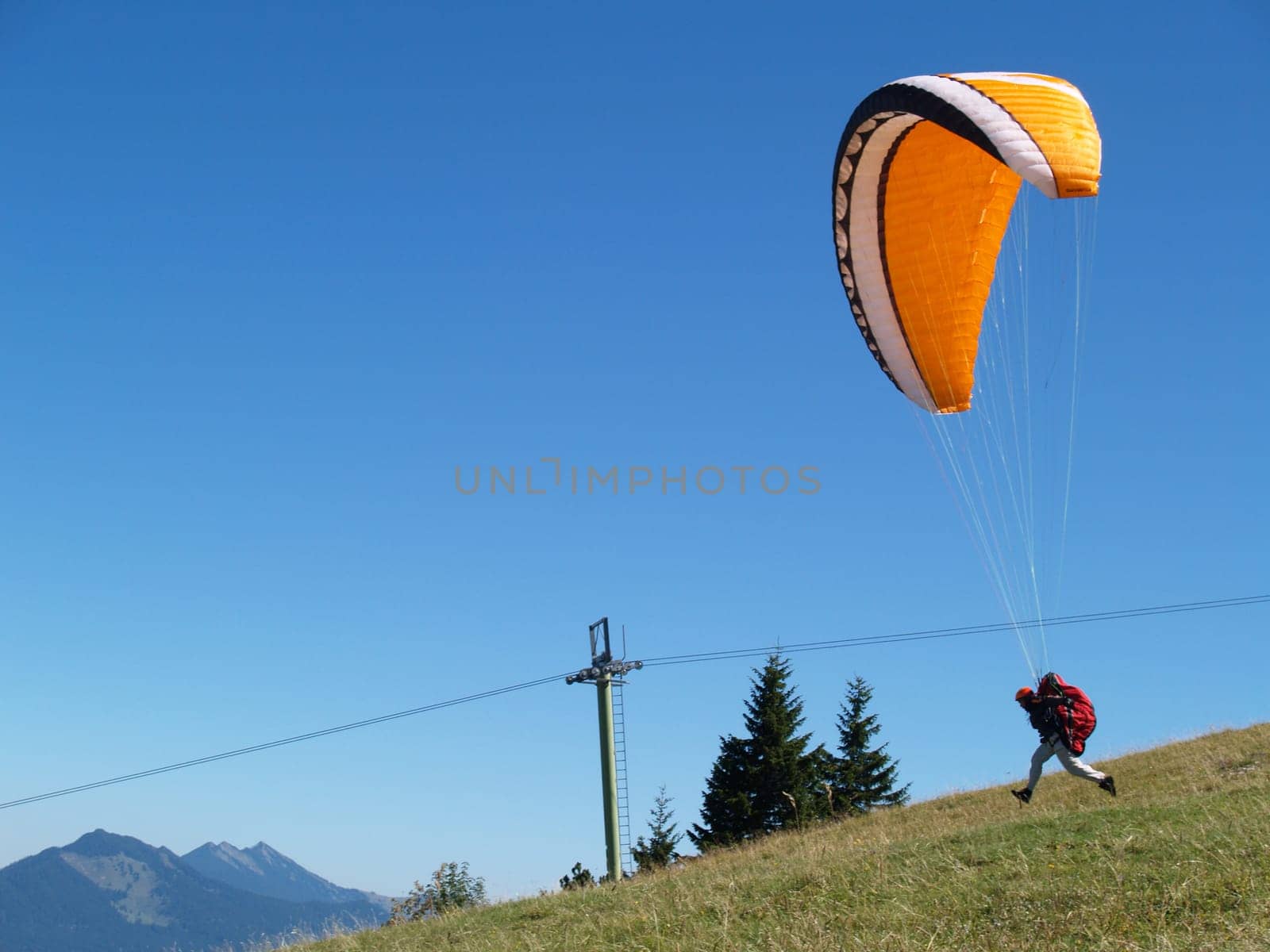 Paragliding in Kössen