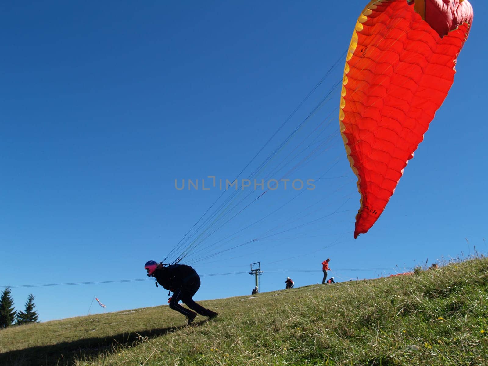 Paragliding in Kössen